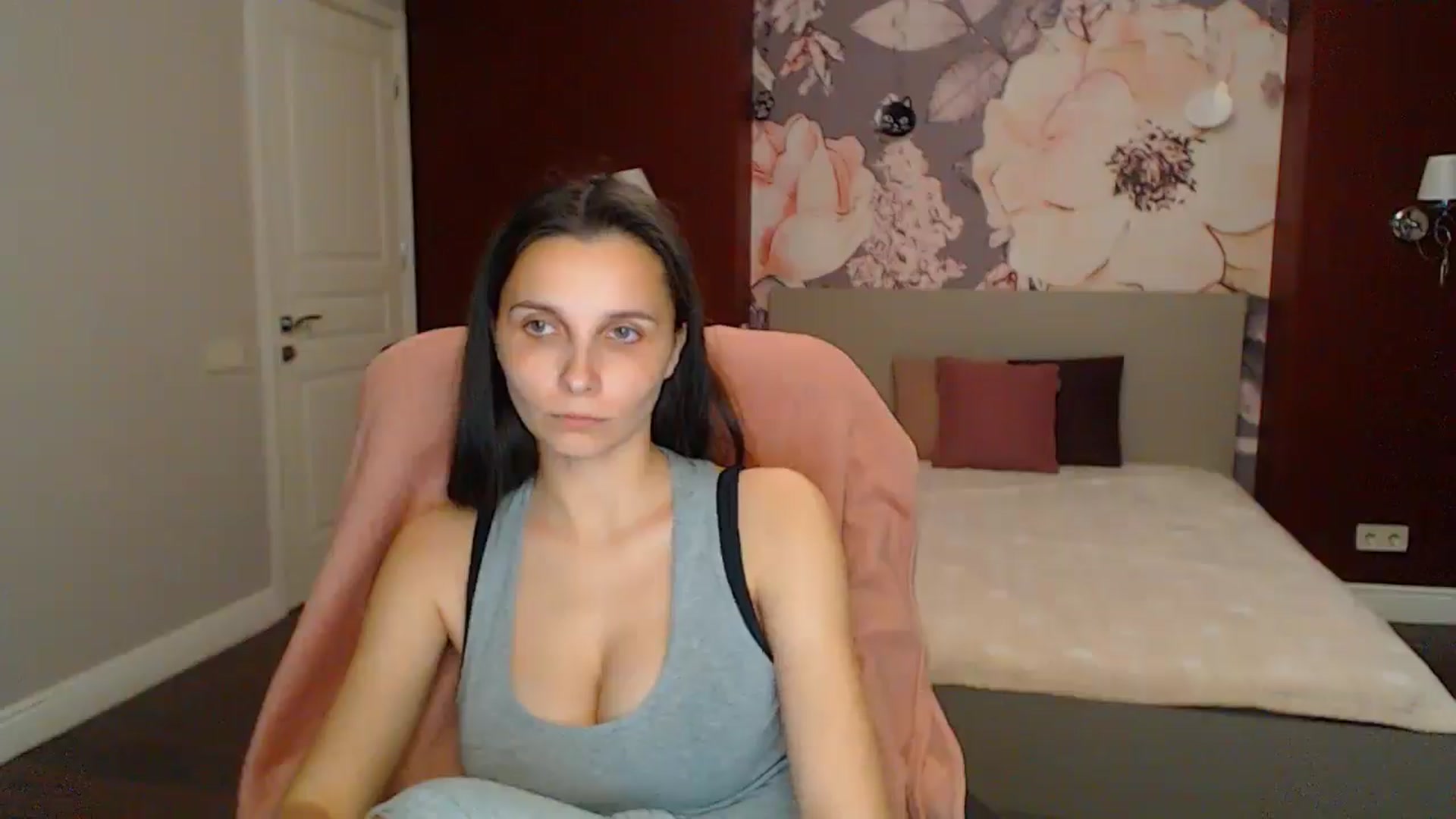 Karina_Mils video thumbnail