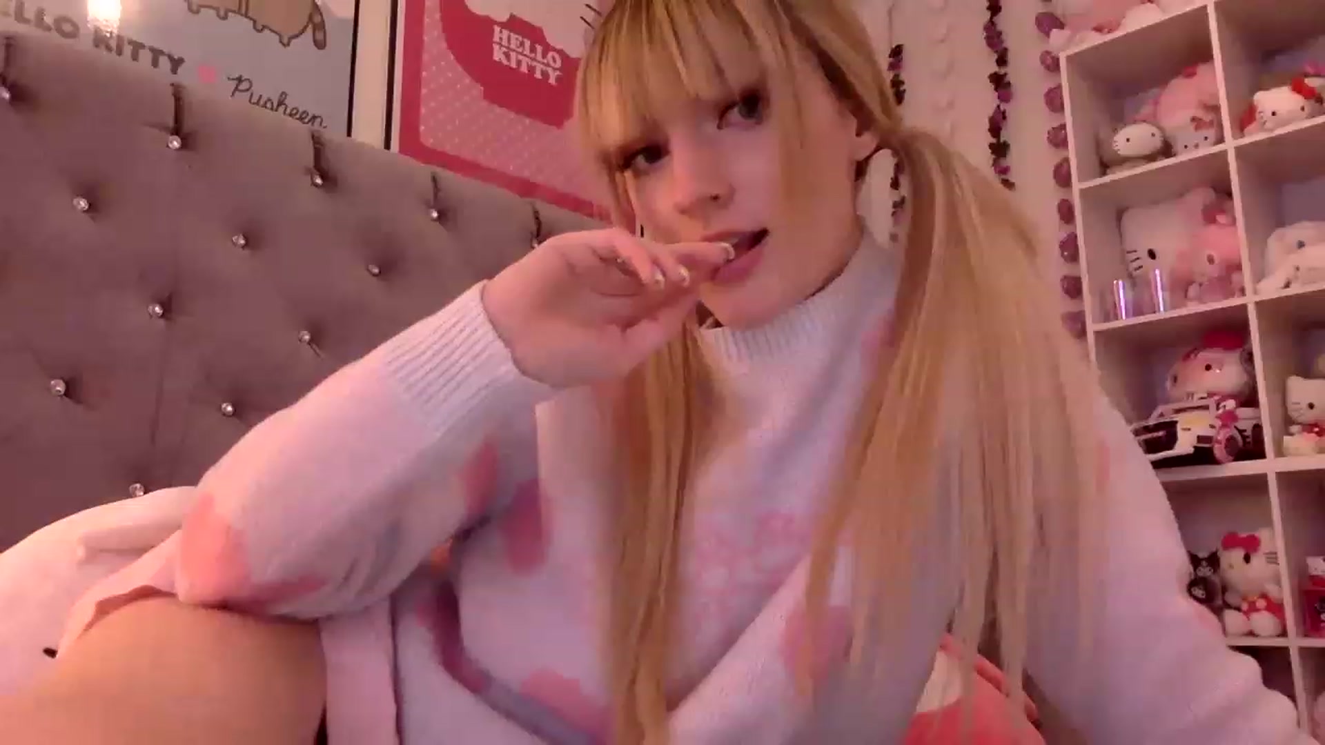 Omg_emily video thumbnail