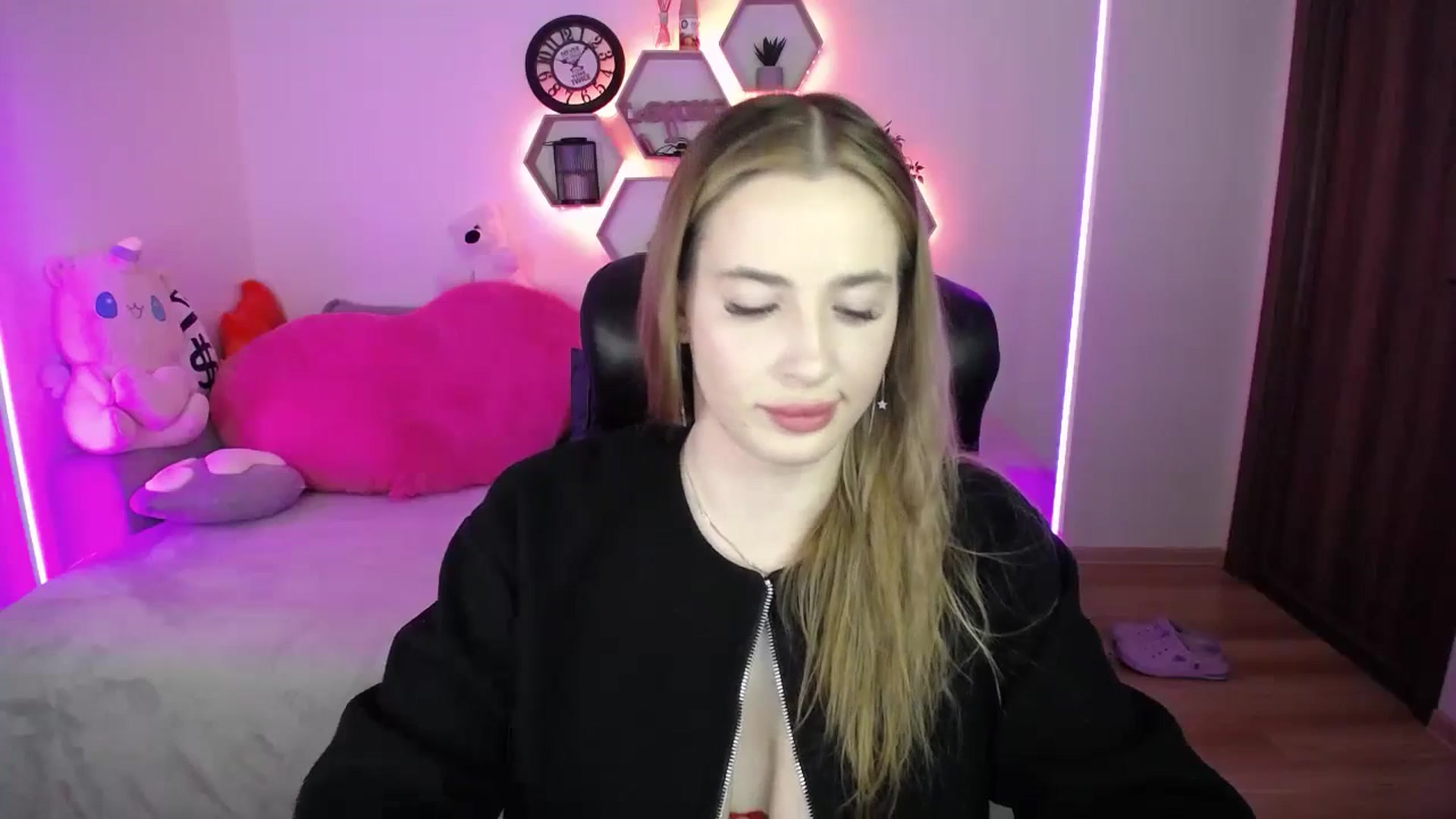 SabrinaViolet video thumbnail