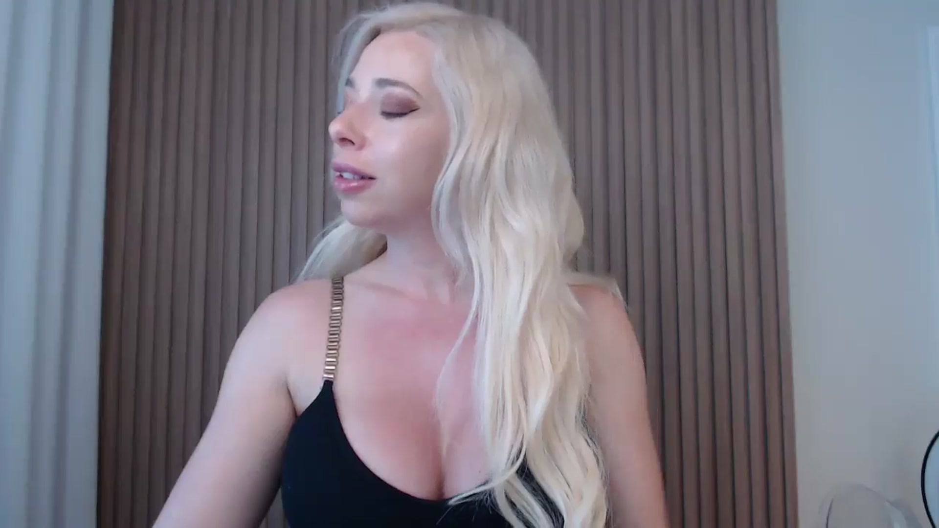 Riley_Parks video thumbnail
