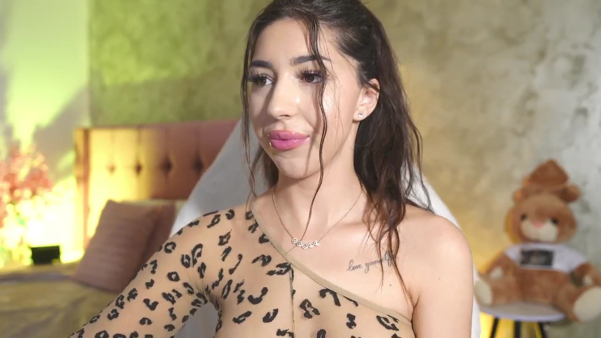 JESSICAA video thumbnail