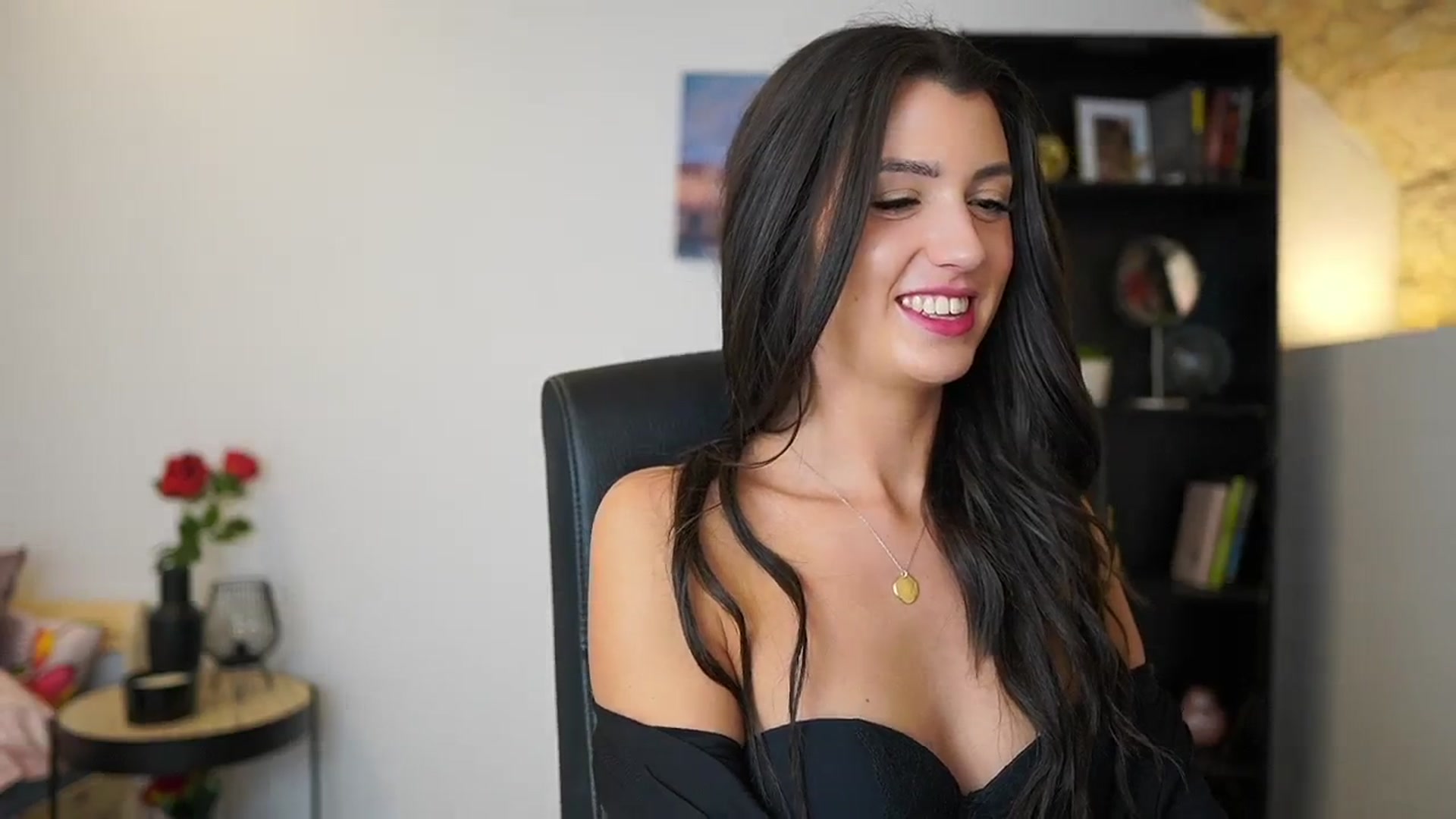 Julia_Roca video thumbnail