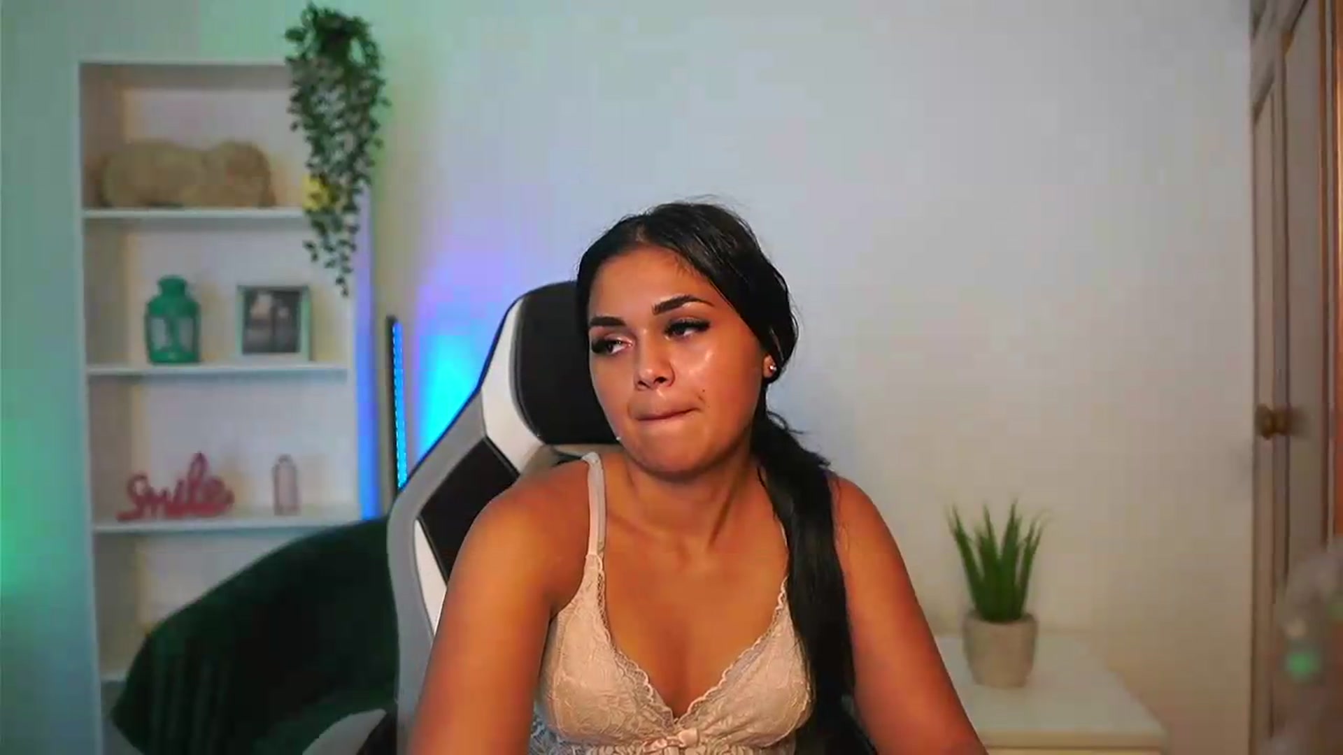 NissaKate video thumbnail