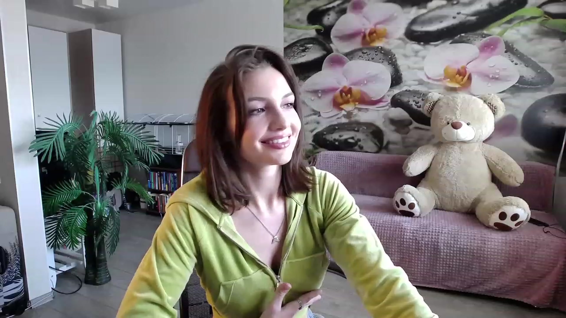 HoneyIAmHome video thumbnail