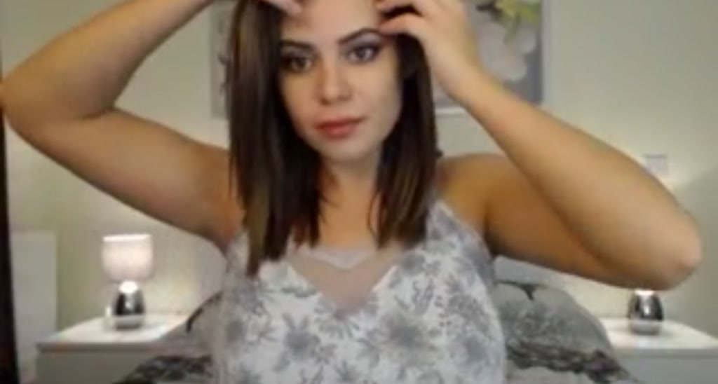 Alecsaa video thumbnail