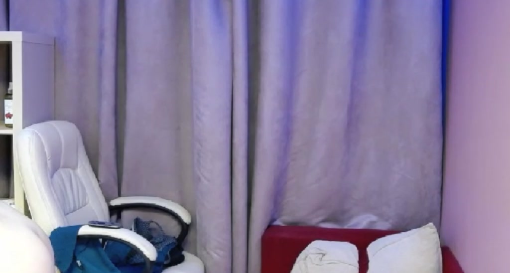 MeganyX video thumbnail