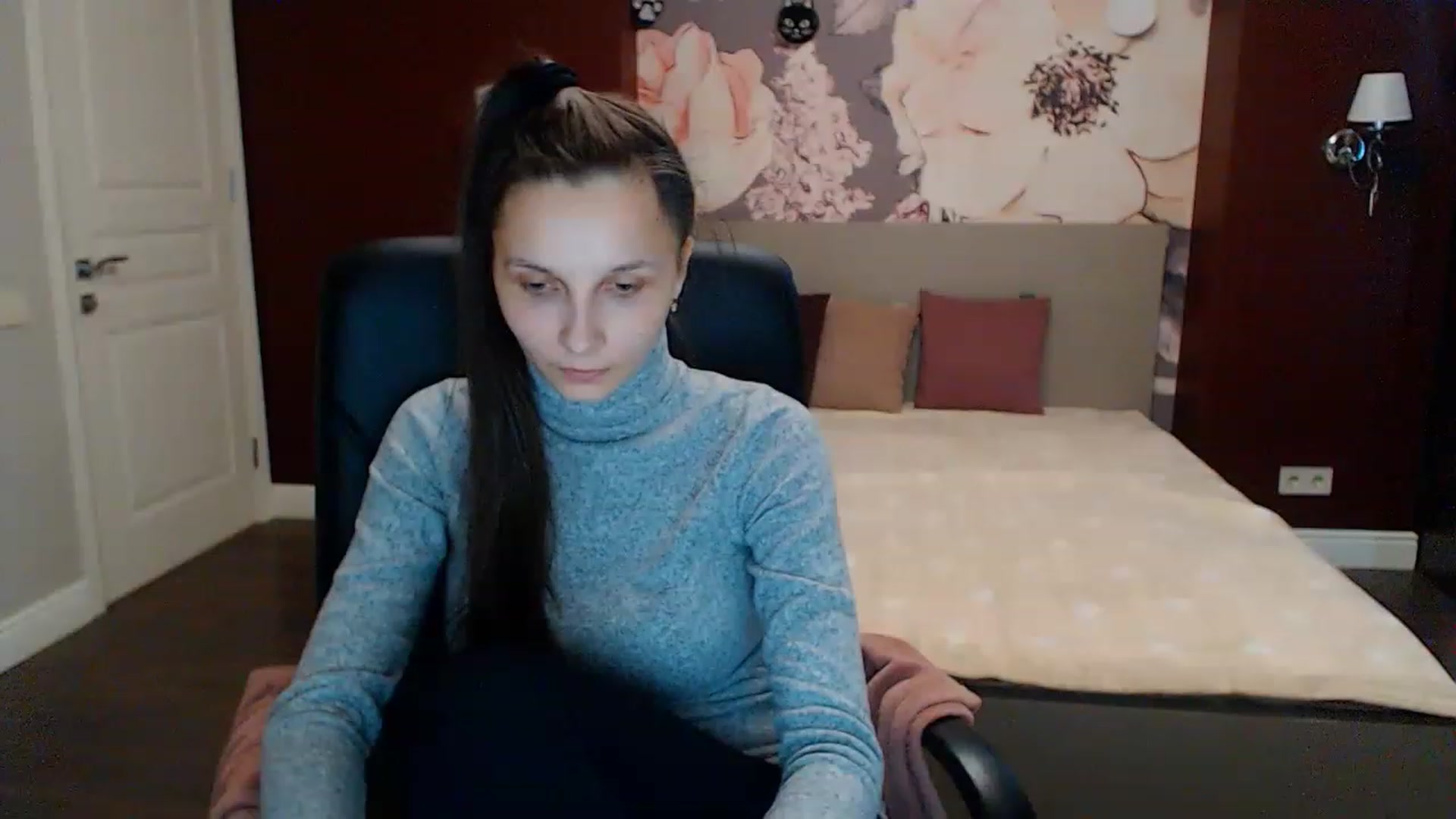 Karina_Mils video thumbnail