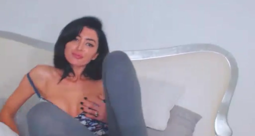 Tania_L0v3 video thumbnail