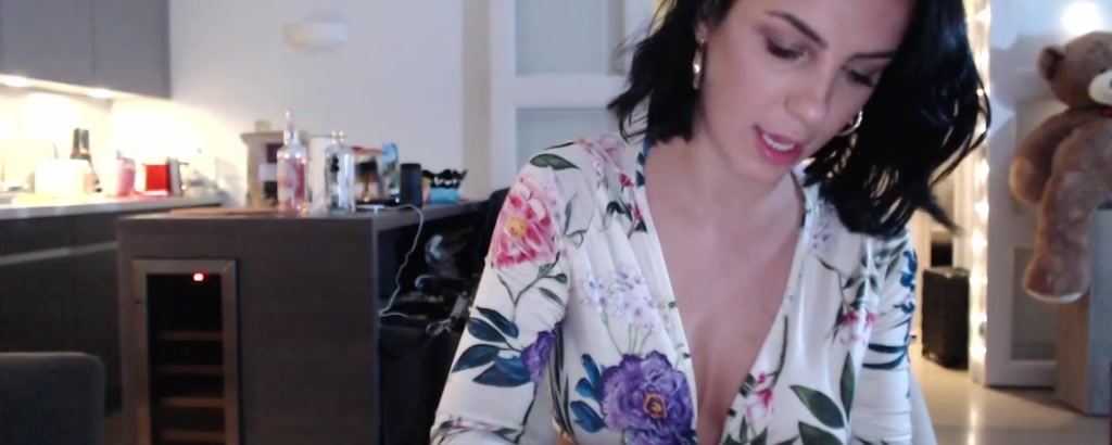ZoyaDestroya video thumbnail