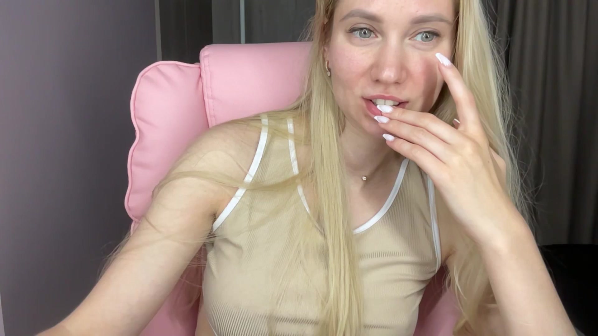 Miss_Sylvia video thumbnail