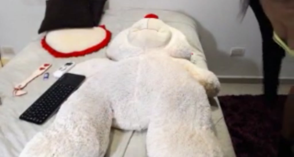 KittyCateline video thumbnail