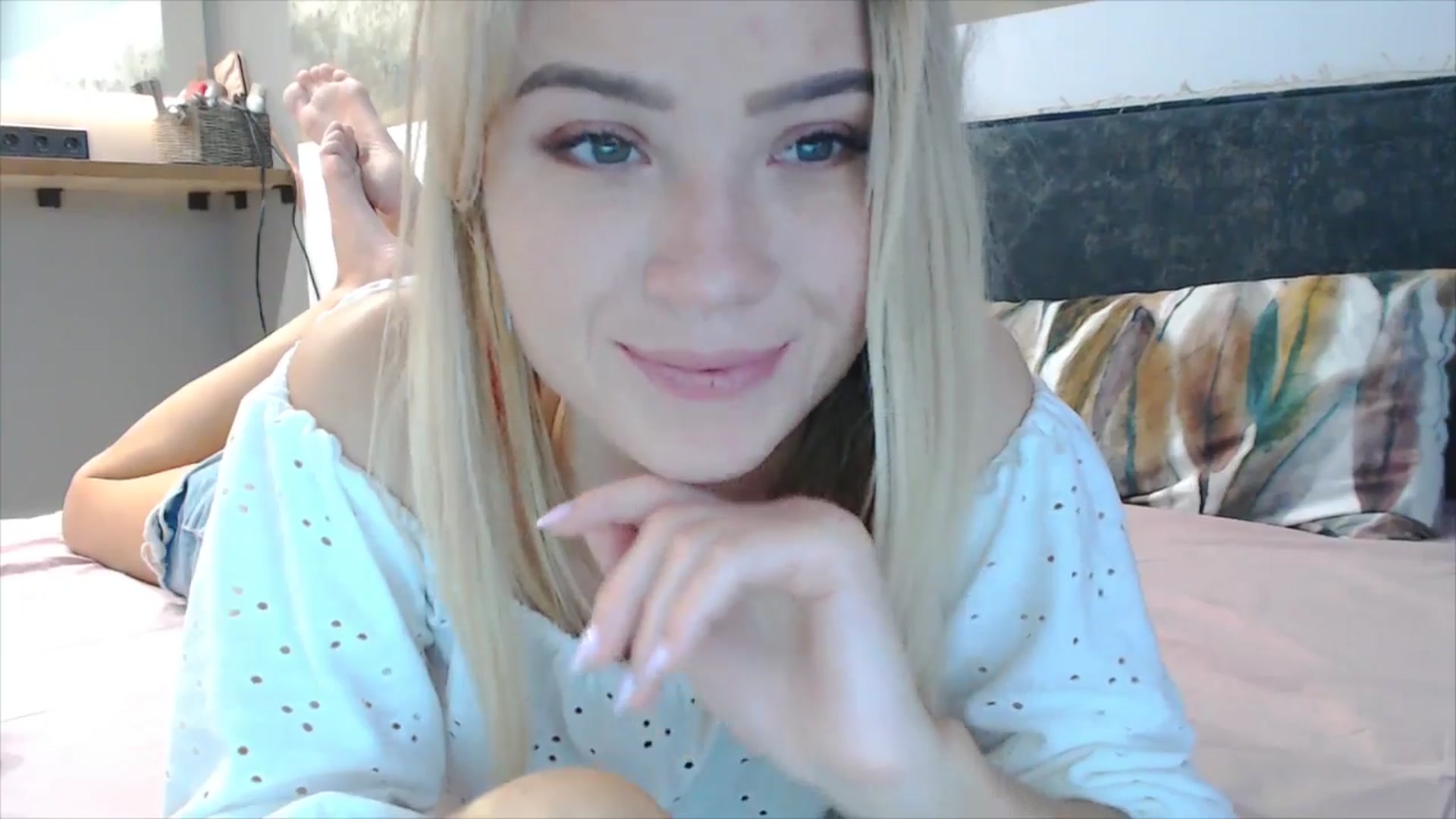 fiancee video thumbnail