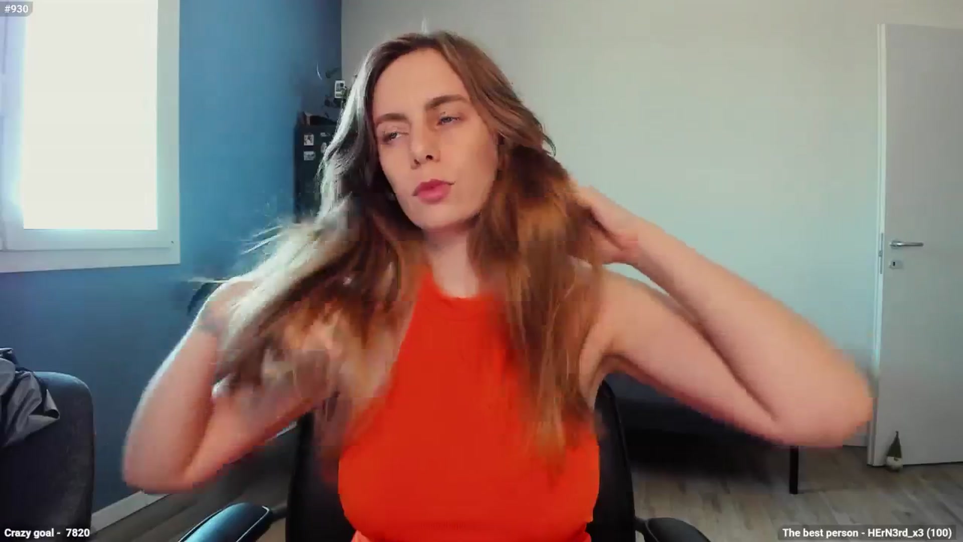 Personage video thumbnail