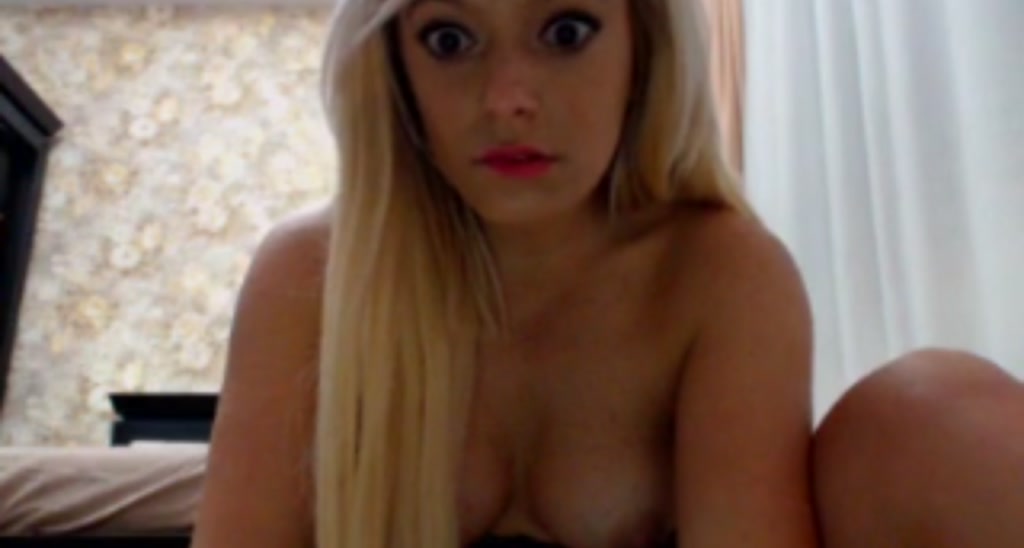 AwesomeBlonde video thumbnail