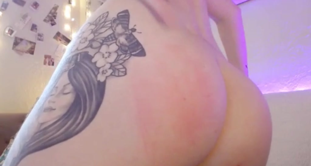 MissAshe video thumbnail