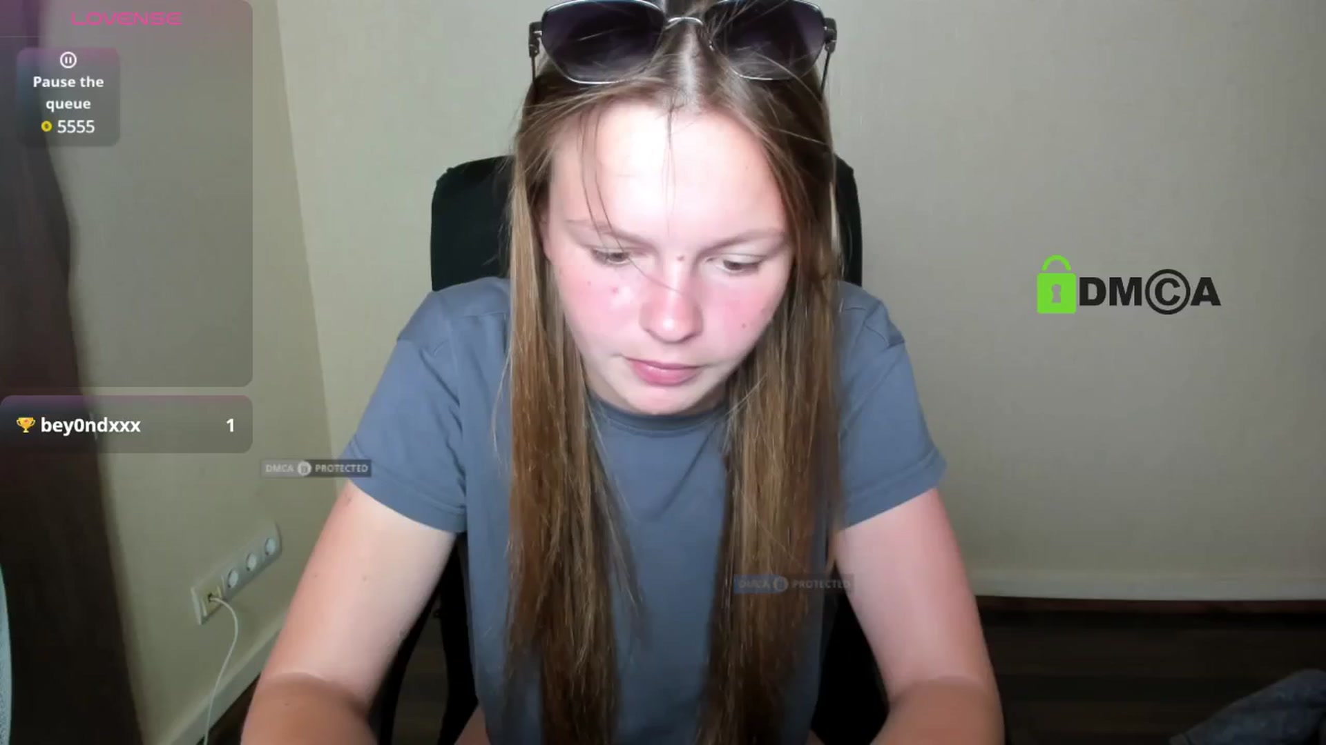 CuteDina video thumbnail