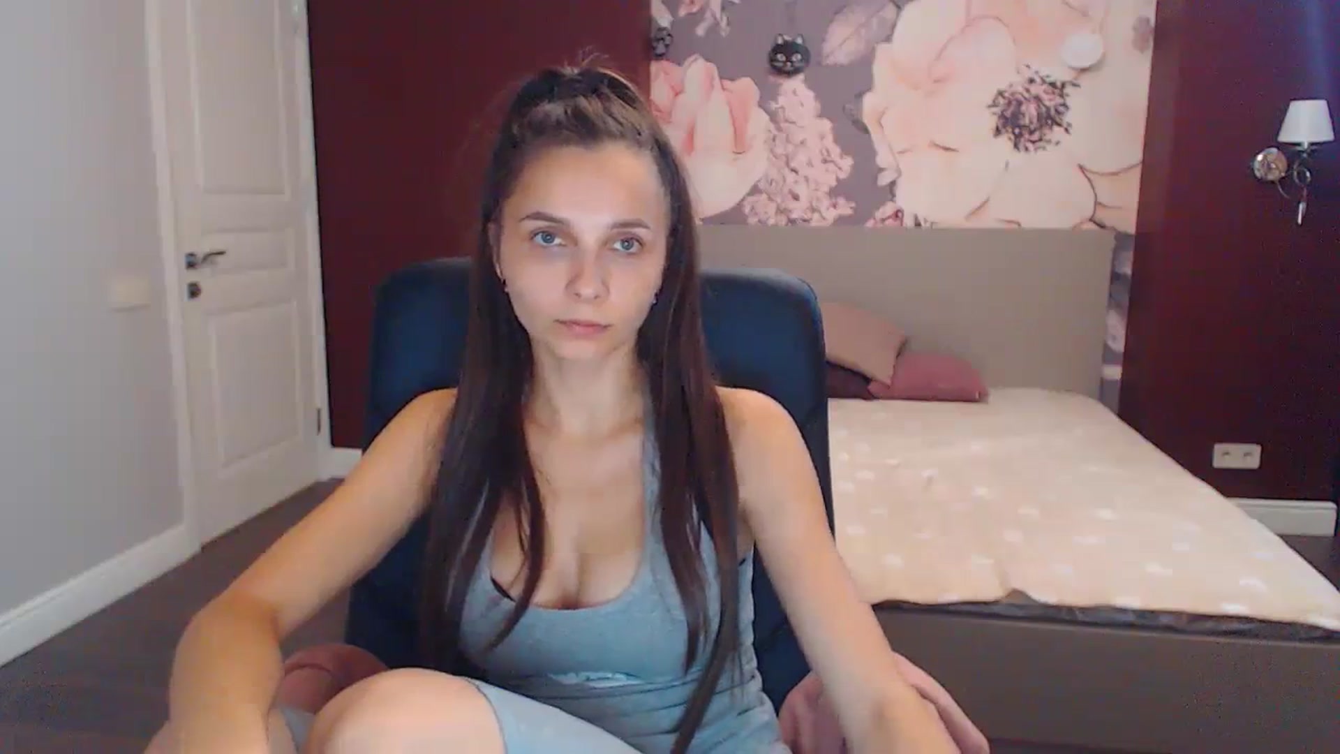 Karina_Mils video thumbnail