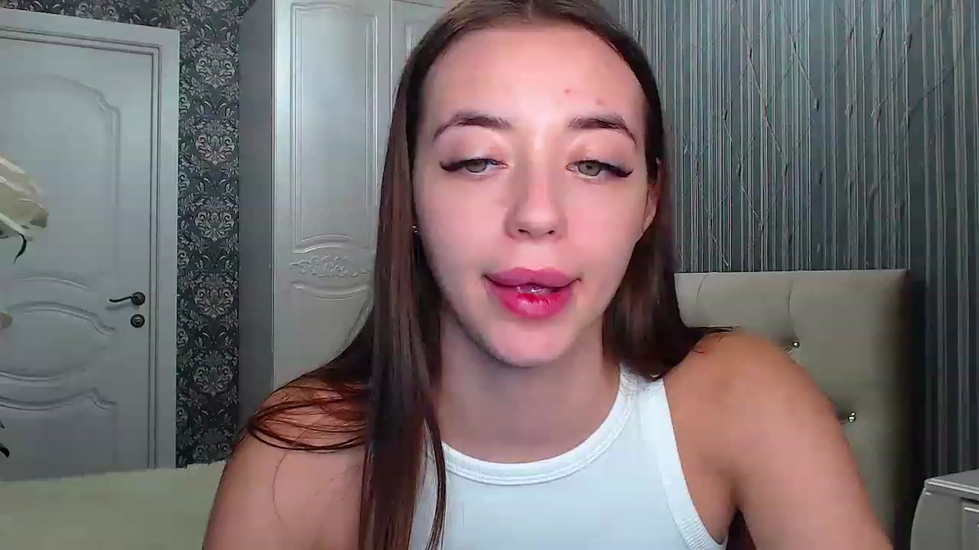 EmeraldLilyyy video thumbnail