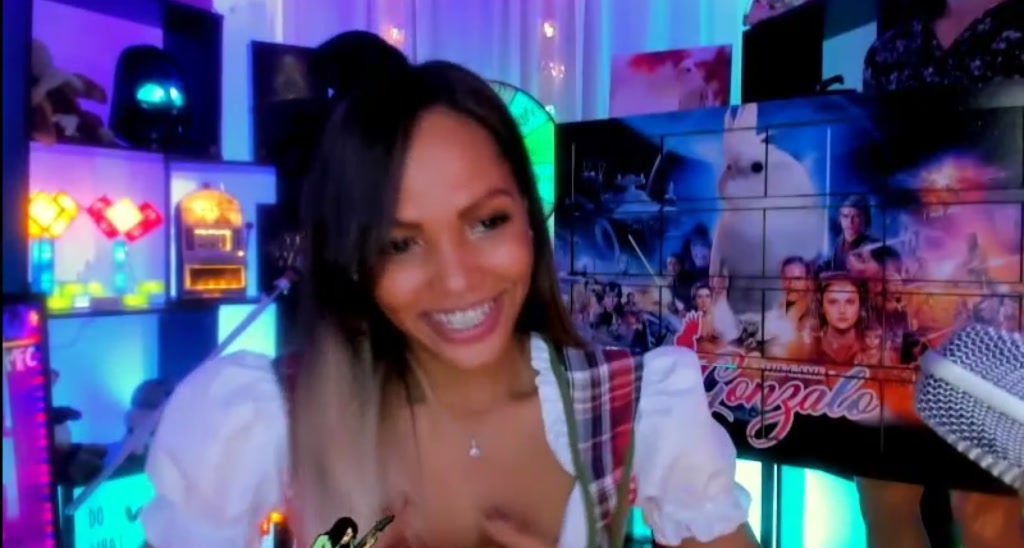 LinaAwesome video thumbnail
