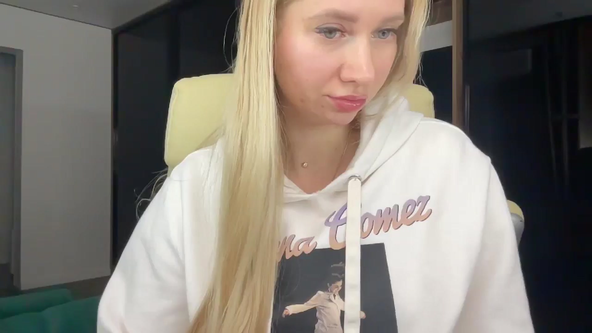 Miss_Sylvia video thumbnail