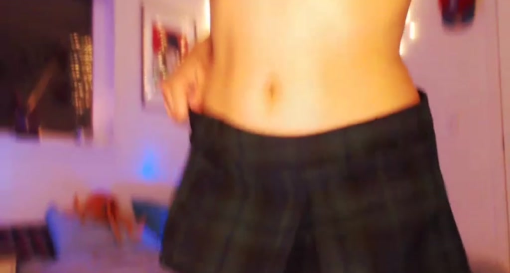 RobinMae video thumbnail