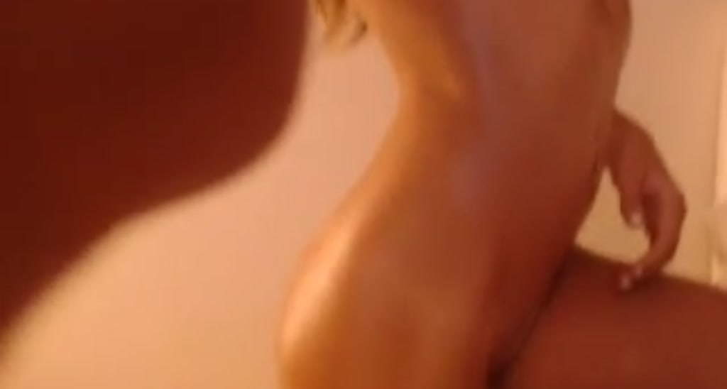 AnaFoxx video thumbnail