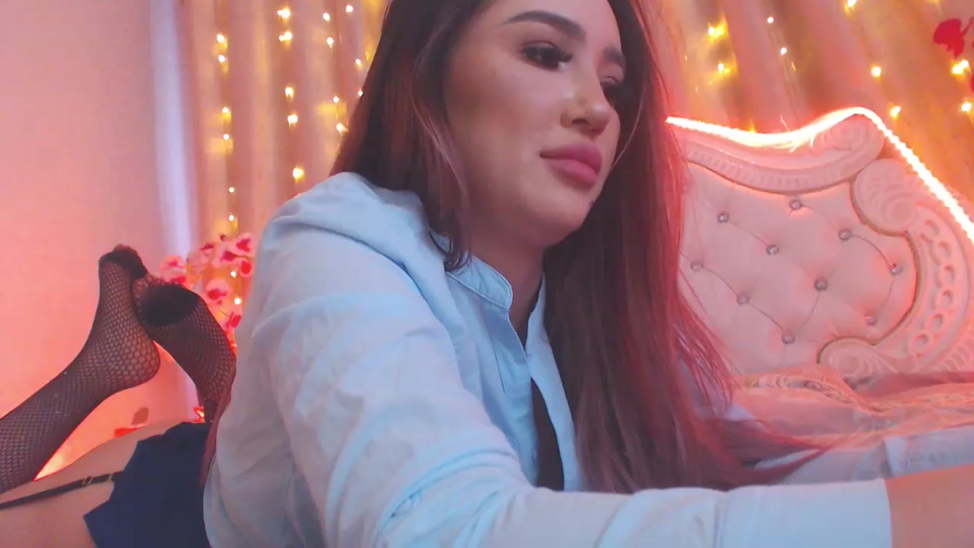 MiraKyong video thumbnail