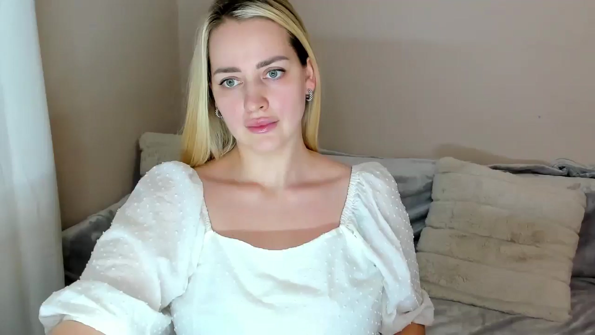 Katy__Berry video thumbnail