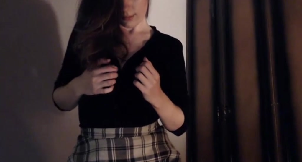 Bee_la video thumbnail