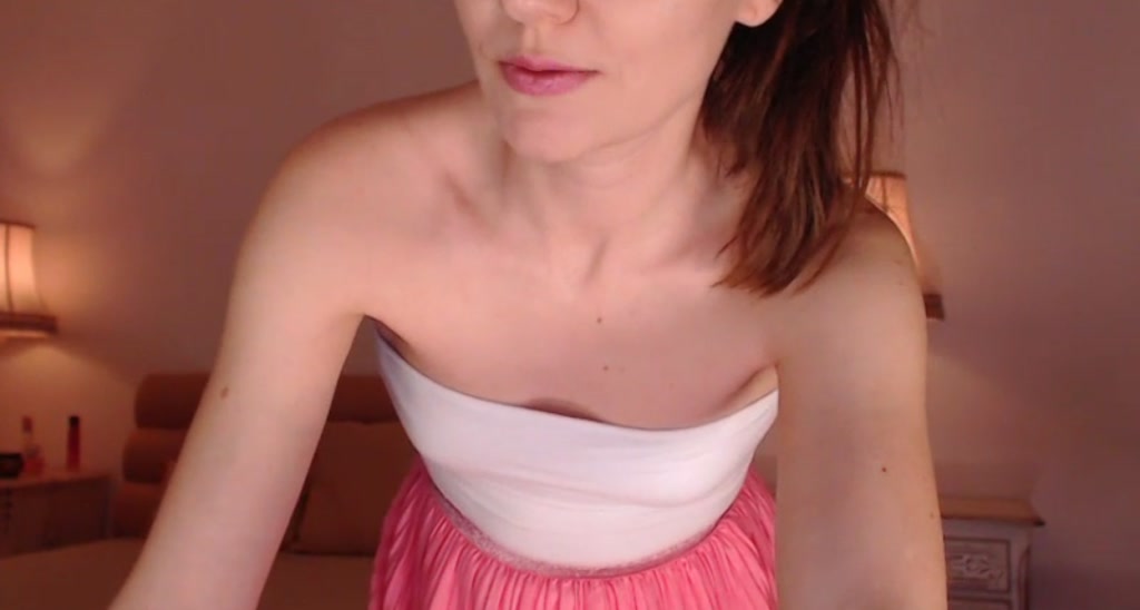 AddictiveLara video thumbnail