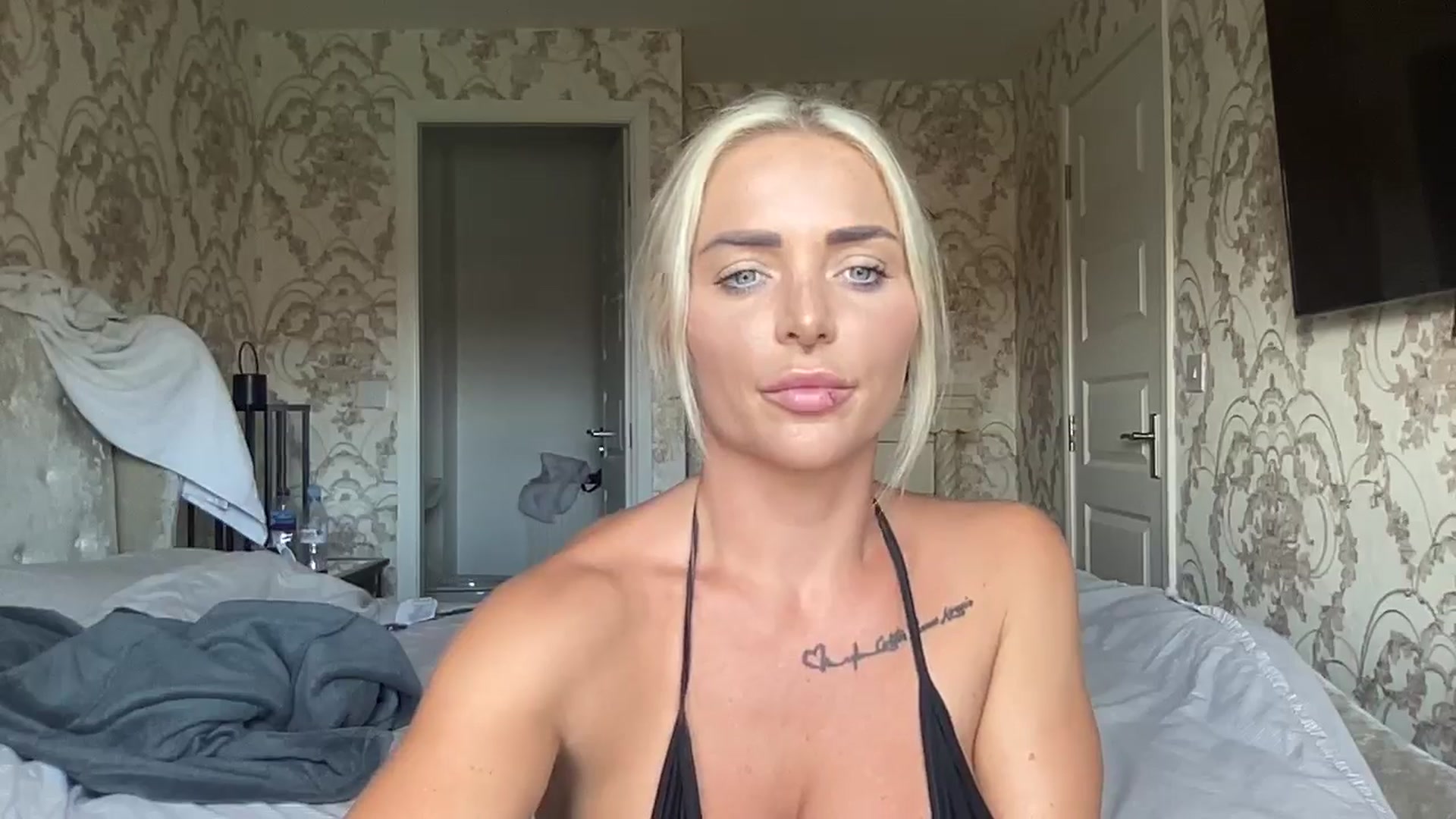 Molly_XXX1 video thumbnail