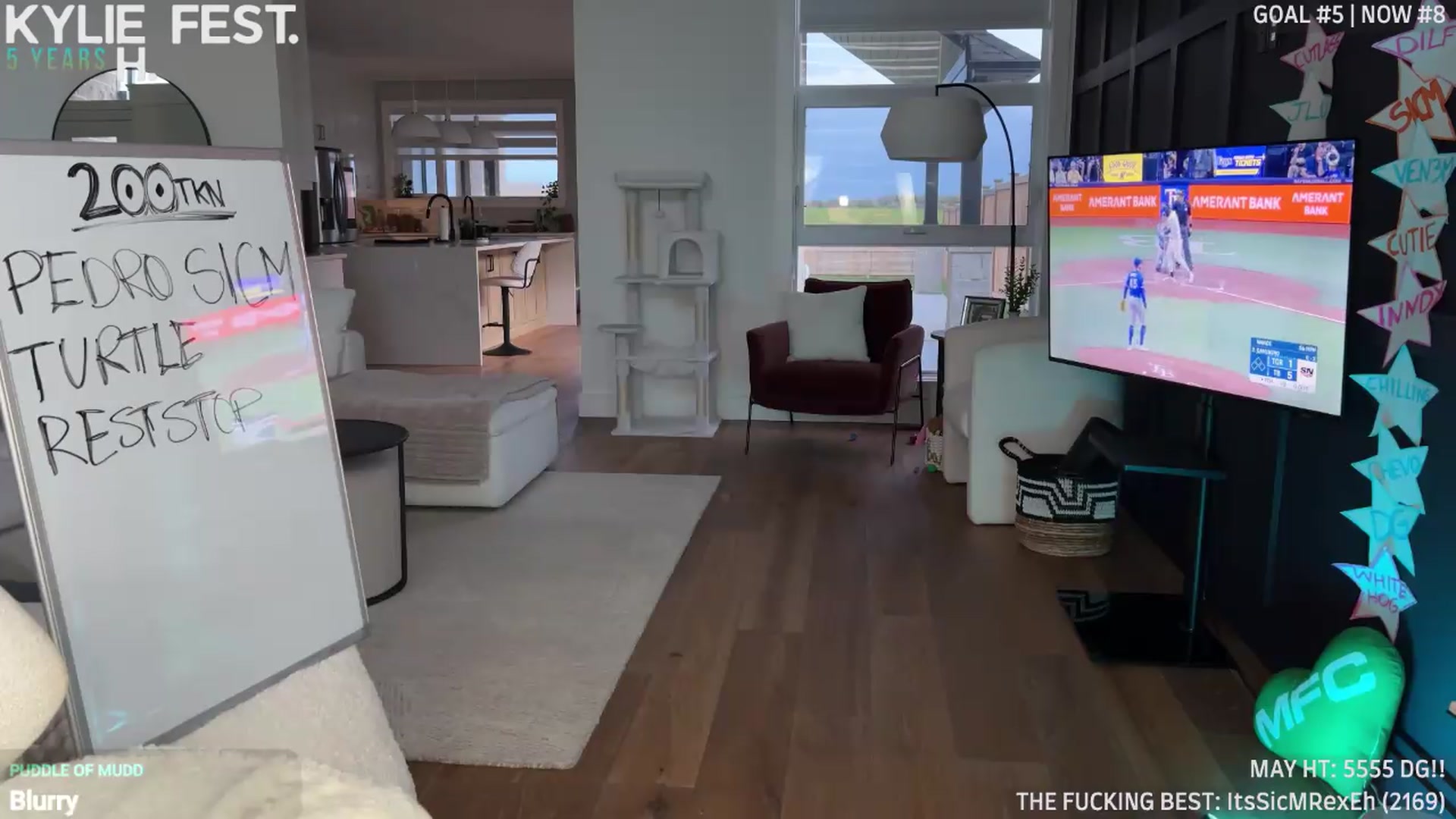 ItsKylieEh video thumbnail