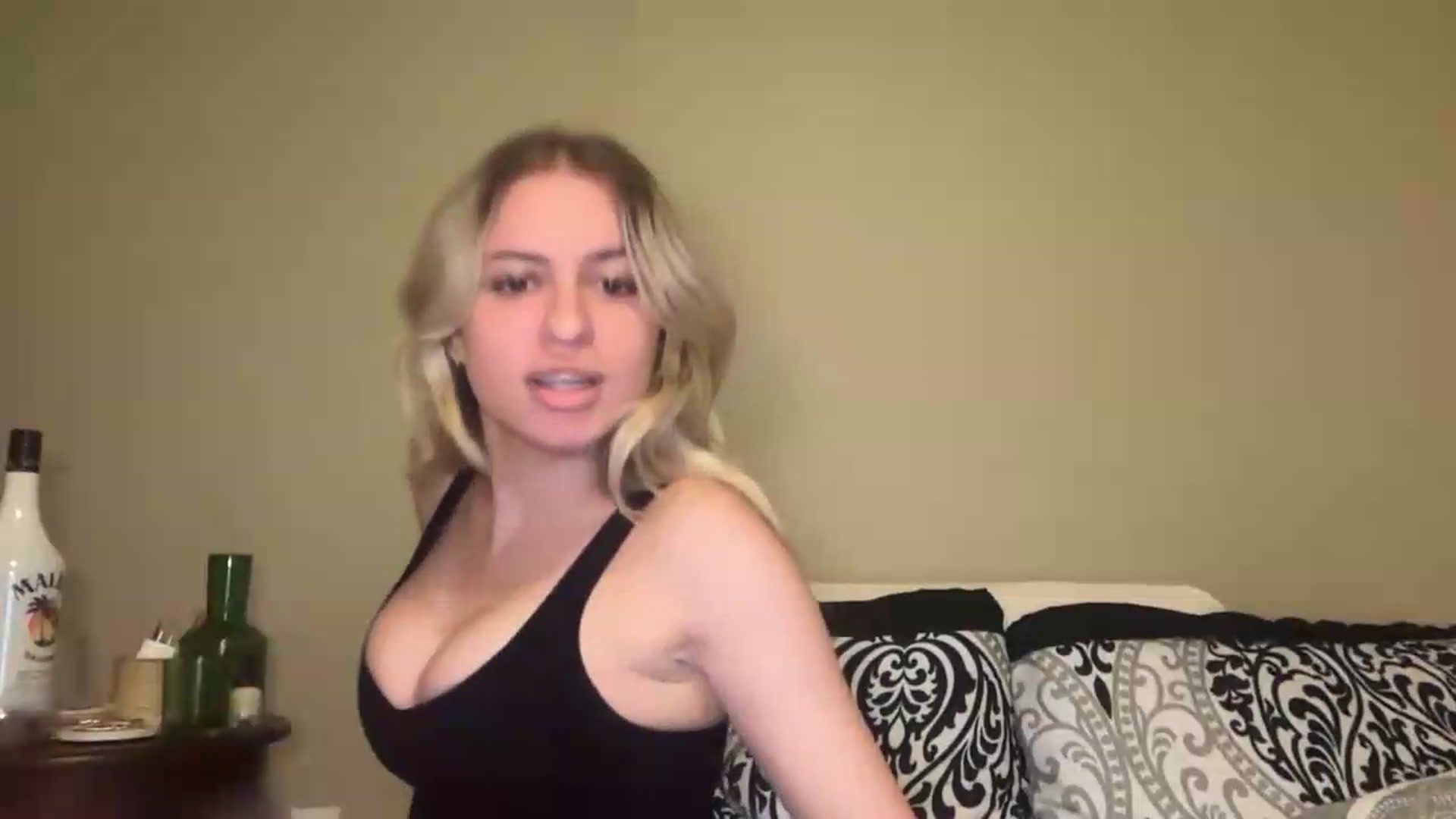Mila_Rome video thumbnail