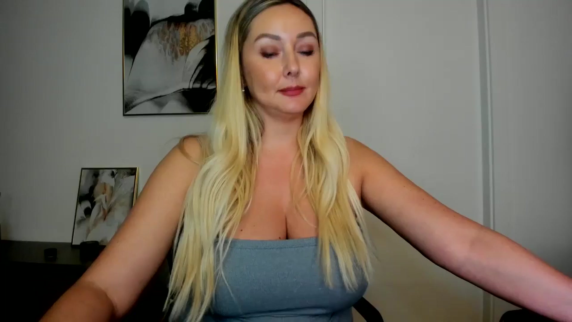 Mi_Ha video thumbnail