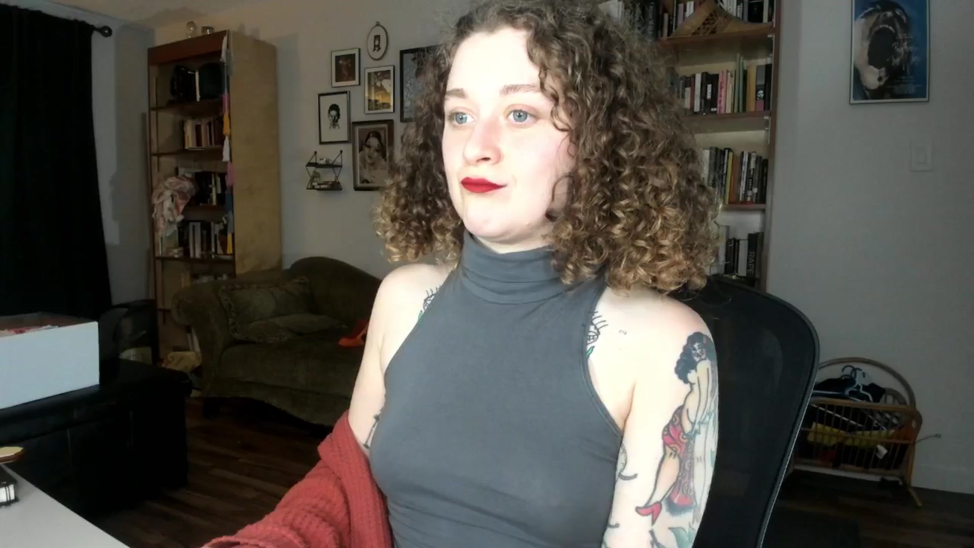 PeachyQueen_ video thumbnail