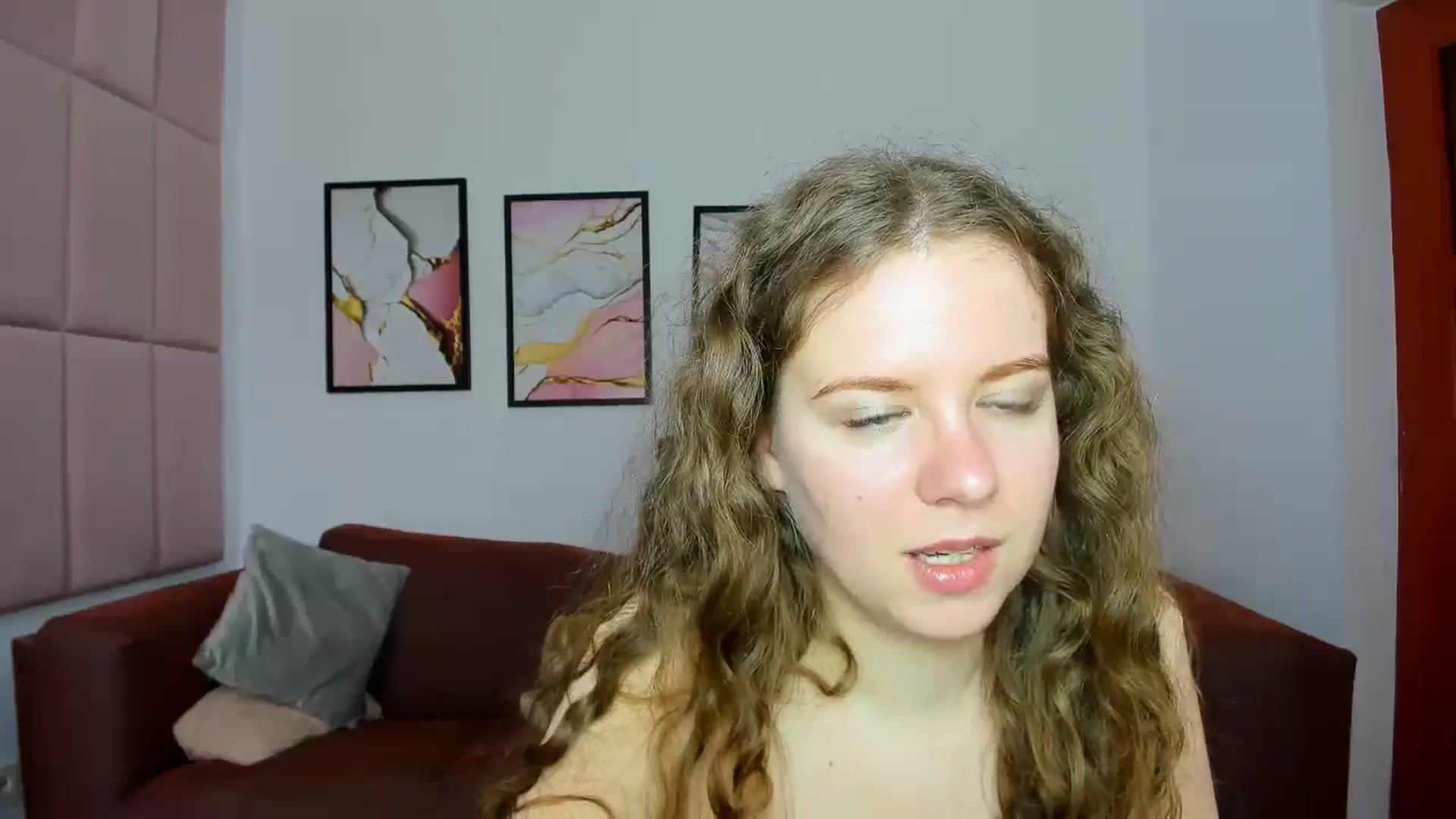 LanaBelll video thumbnail