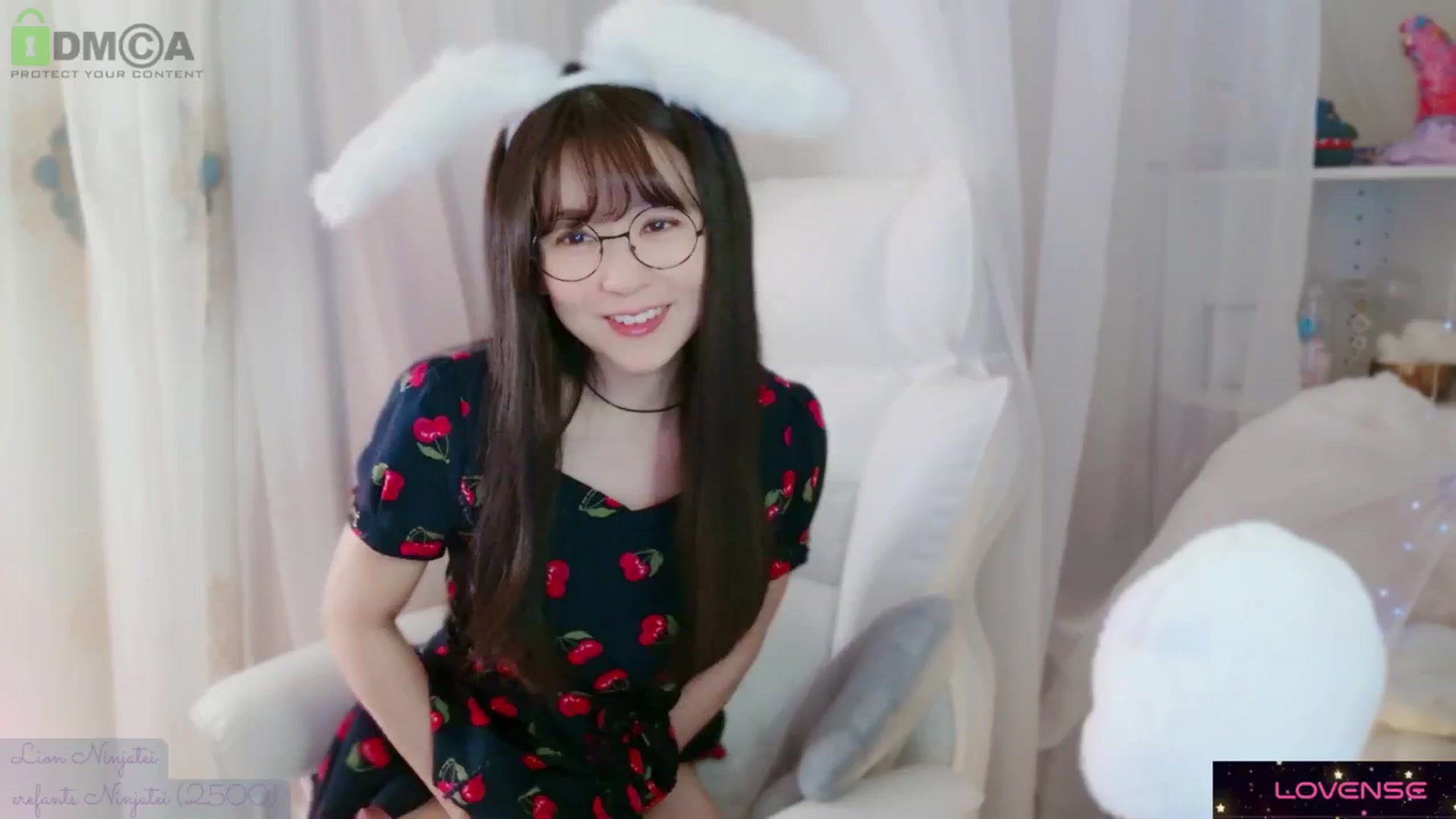 meowtheworld video thumbnail