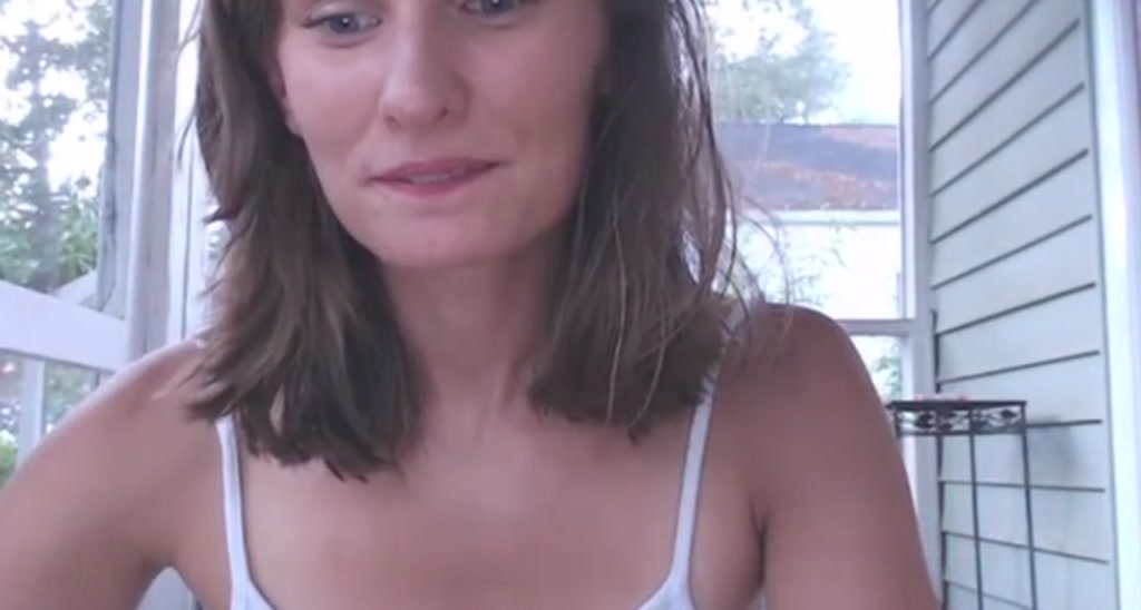 ella_xo video thumbnail