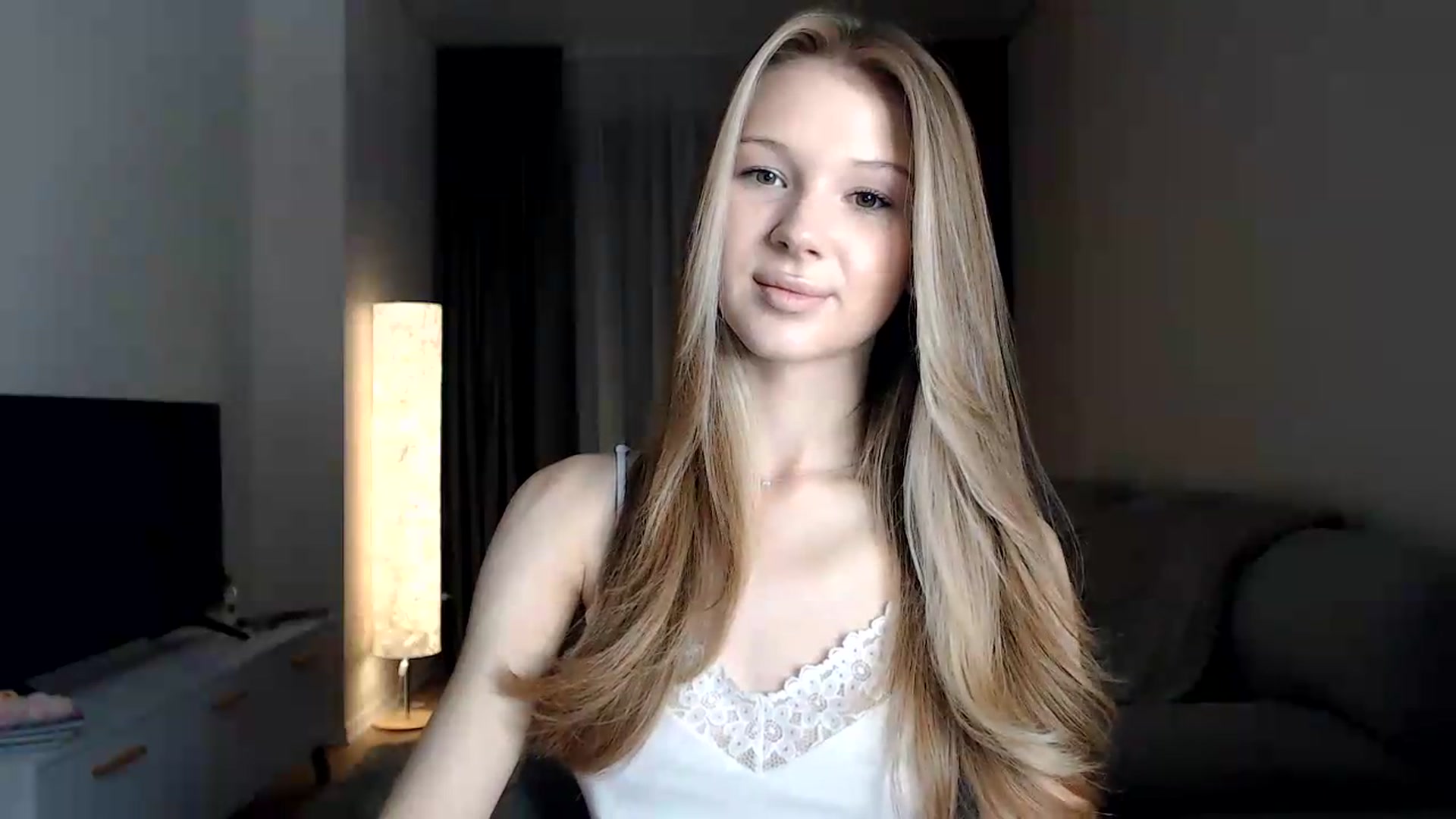 CuteBlonde video thumbnail