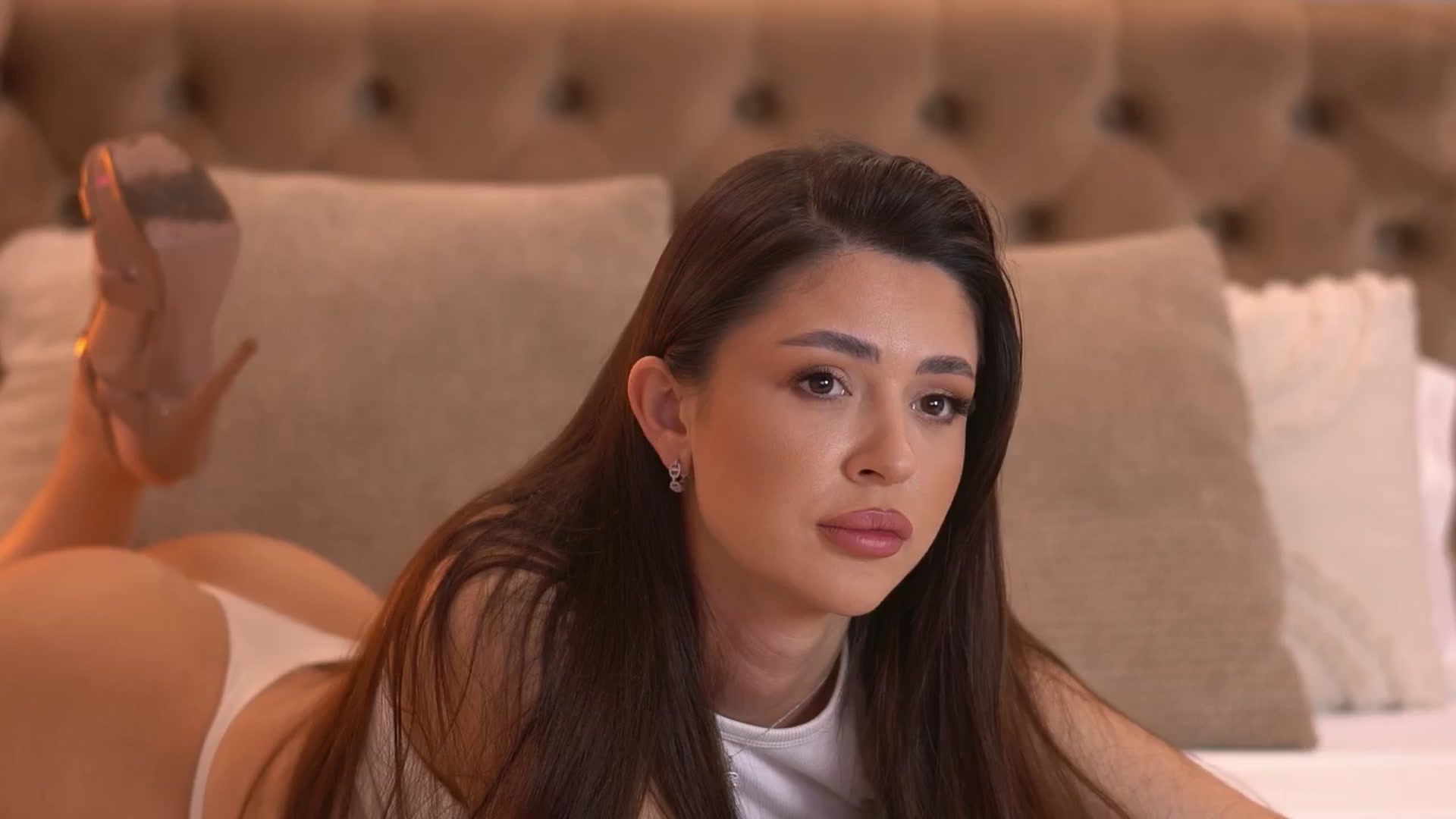 AshleyBae video thumbnail