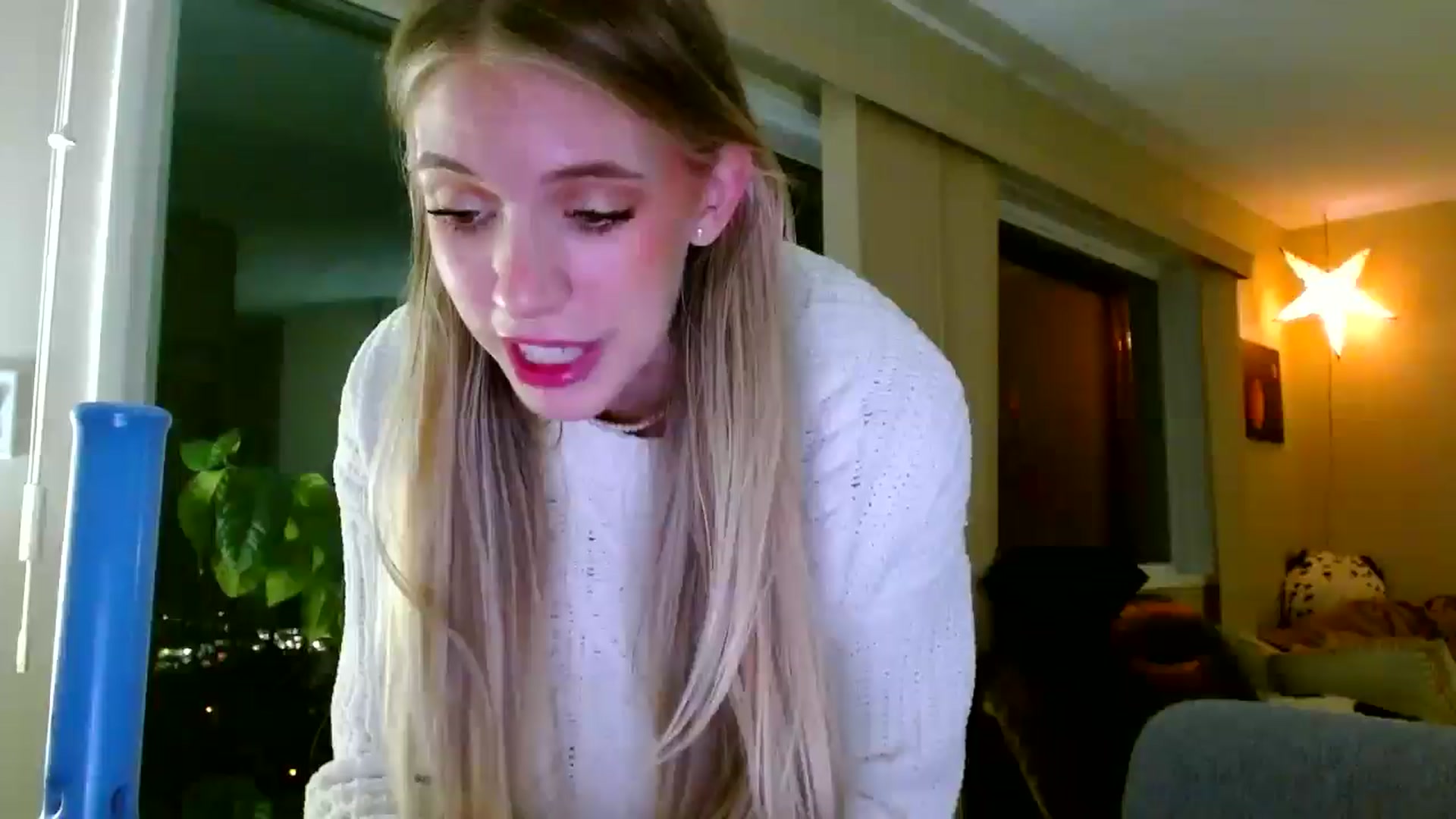 Em_babyxx video thumbnail