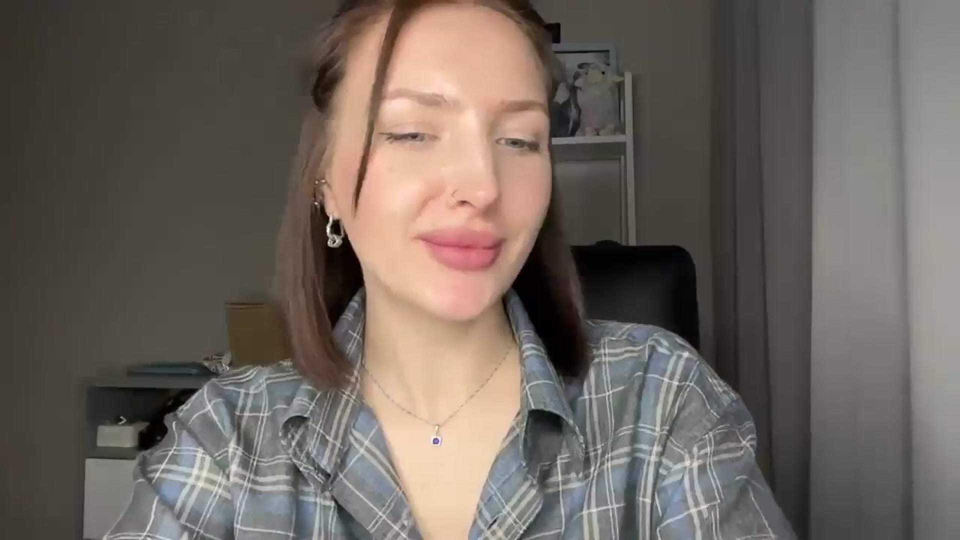 Di_Pearl video thumbnail