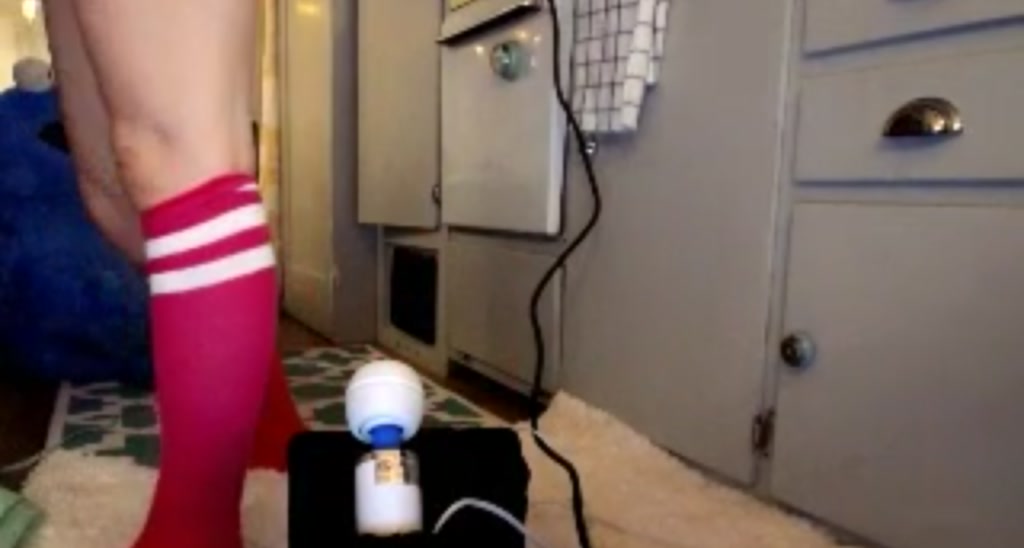 HollieCakes video thumbnail
