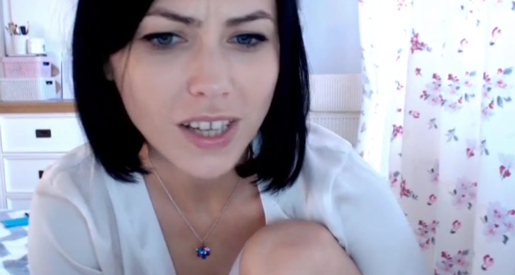 Ami_White video thumbnail