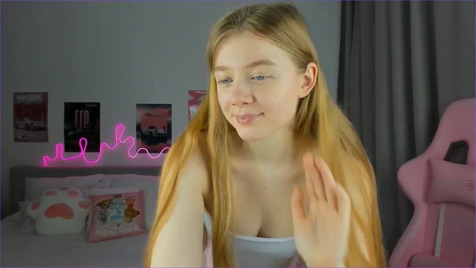 Evievil video thumbnail