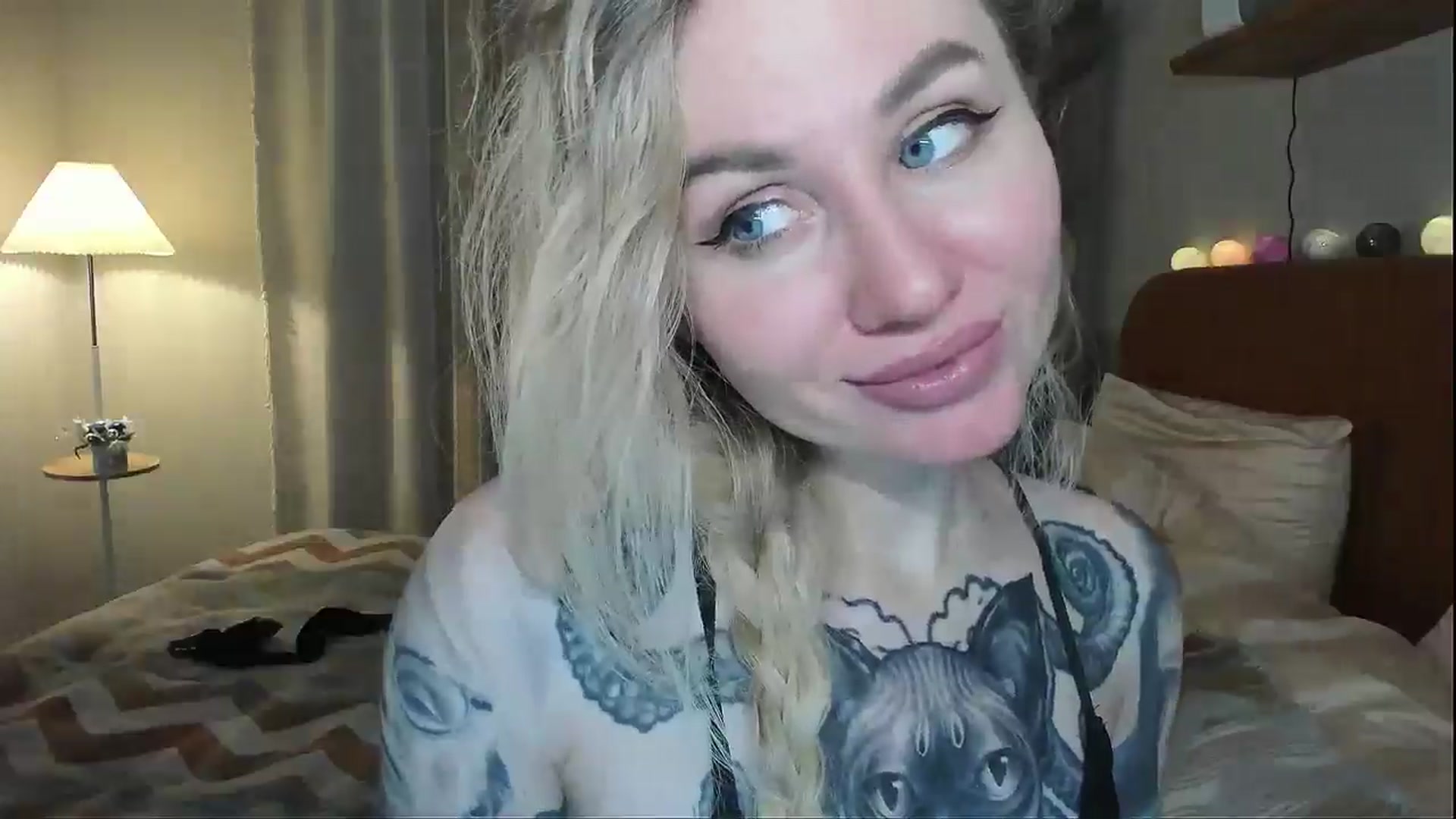 Alexa_Smithhh video thumbnail