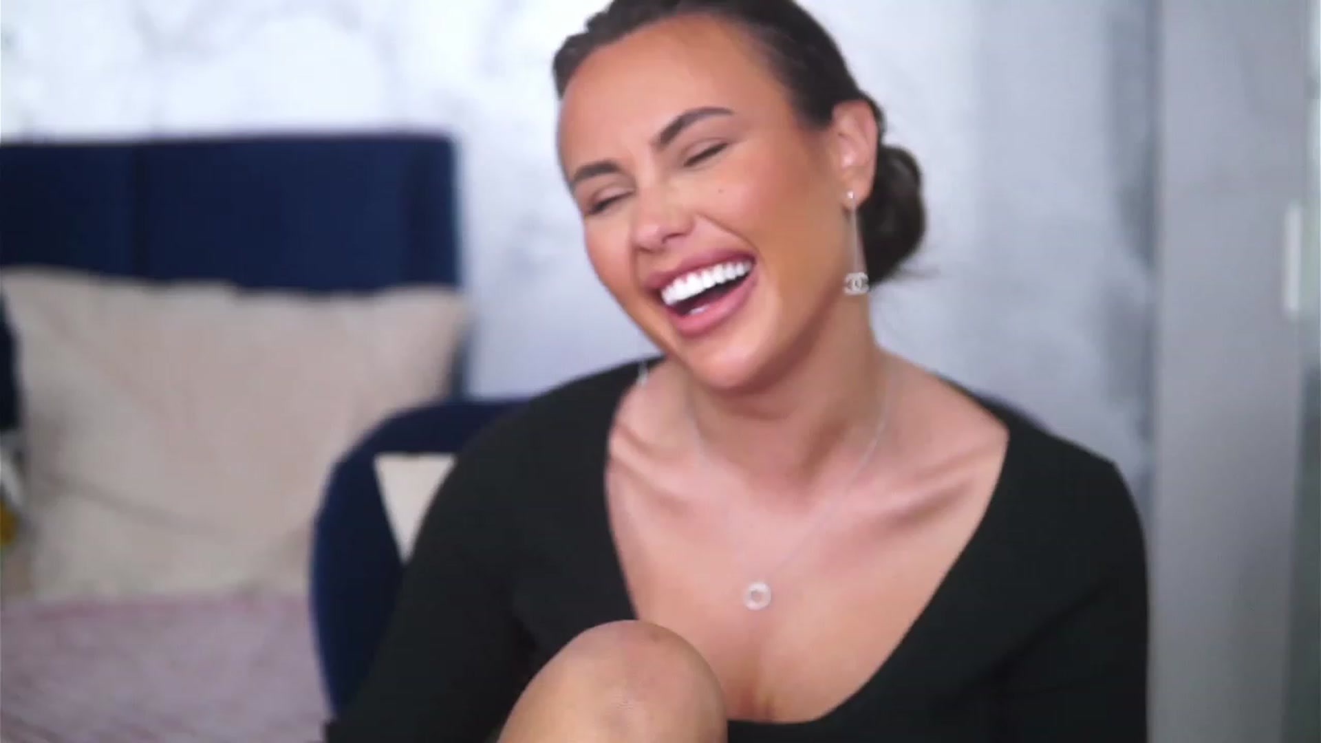 AnaisBellas video thumbnail