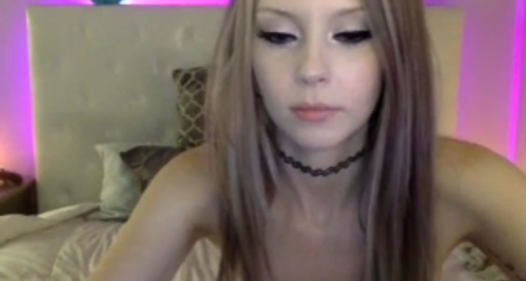 LeylaSmiles video thumbnail