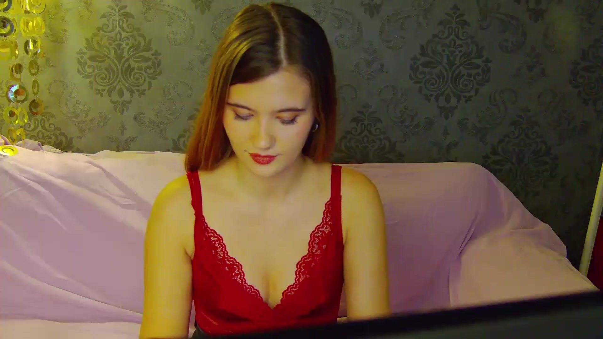 Aileenaa video thumbnail