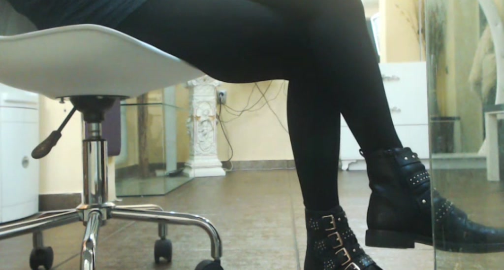 legsdlight video thumbnail